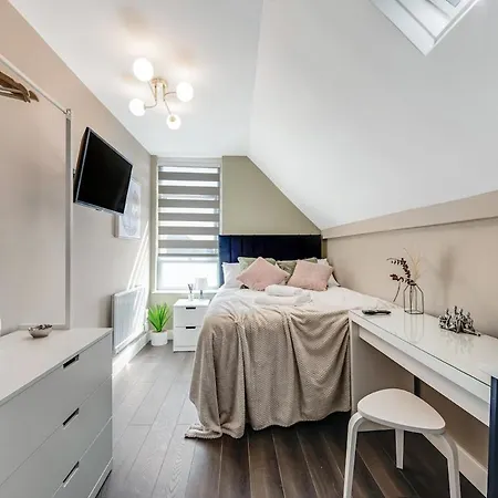 Bright And Cosy Studio - Excellent Location 9